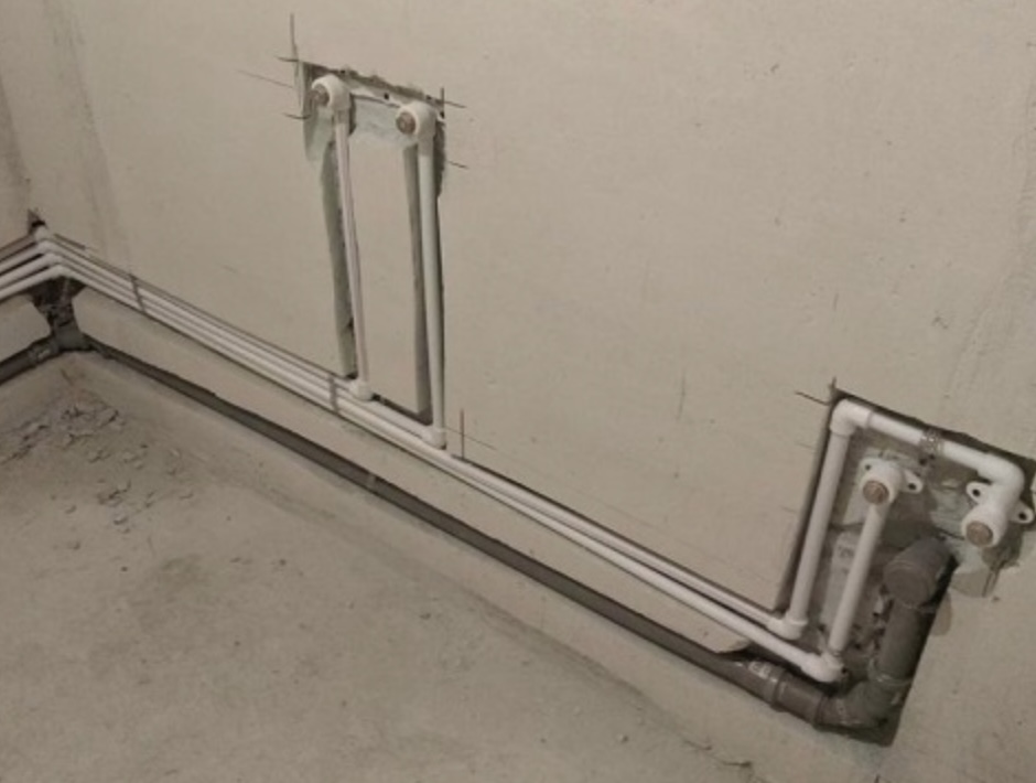 Штробление стен под трубы Штробление стен под трубы