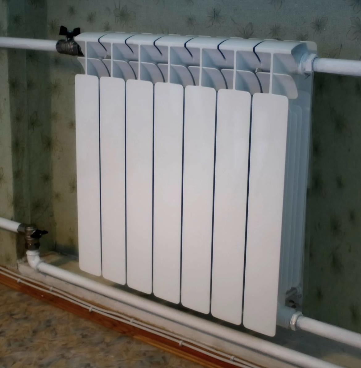 Установка радиаторов отопления Установка радиаторов отопления